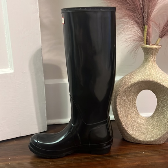 Hunter Tall Black Rain Boots Size 8 - Picture 3 of 7